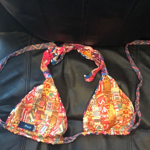 Maaji women’s bikini top size XL, bottoms size M - Picture 5 of 5